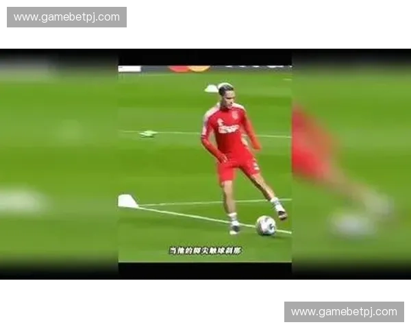 灵魂的博弈：当“德意志战车”全速撞向“桑巴舞步”，足球的定义被重新书写